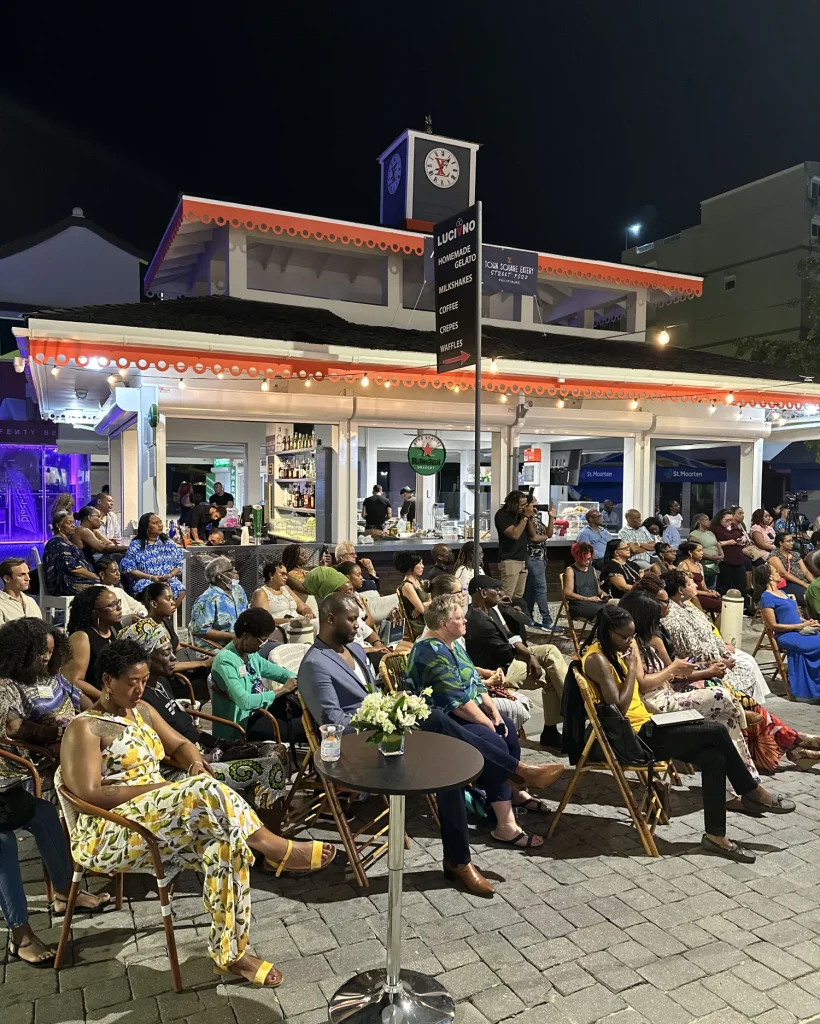 Town Square Eatery Outdoor Image